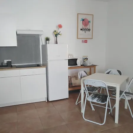 Apartment Alma *